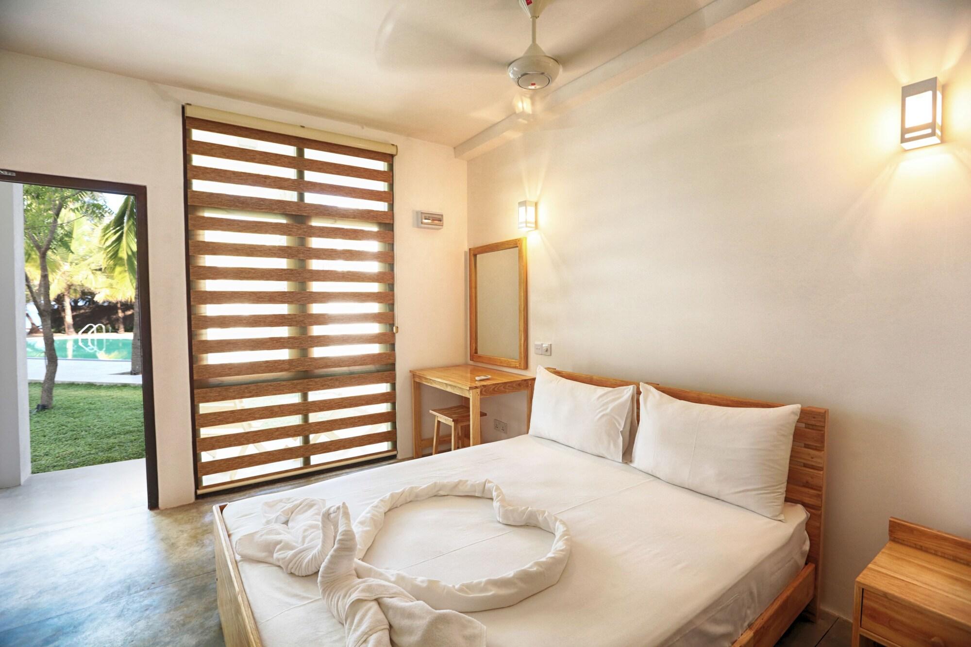 Arugambay Roccos Hotell Arugam Kudah Eksteriør bilde
