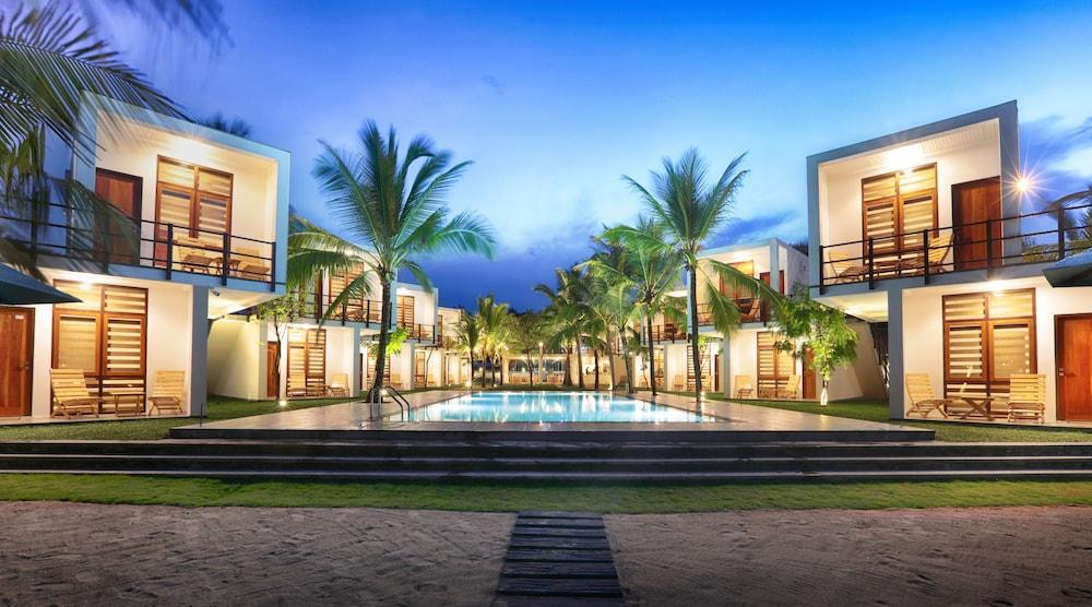 Arugambay Roccos Hotell Arugam Kudah Eksteriør bilde