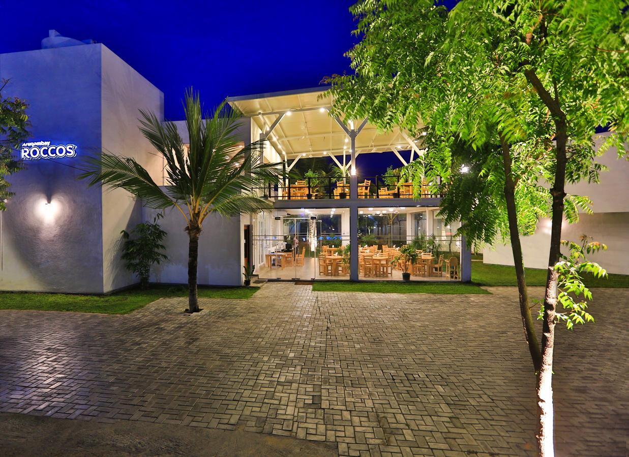 Arugambay Roccos Hotell Arugam Kudah Eksteriør bilde